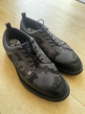 G/FORE Men's Charcoal and Black Knit Athletic Shoes